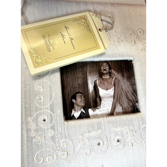 Once Upon a Family - Special Occasion Album Book Open Box - Special Celebrations - Picture 9 of 16